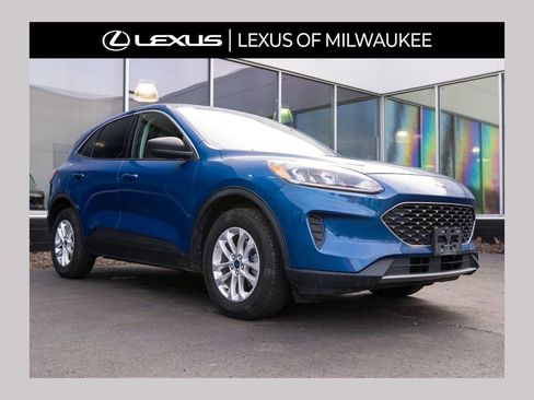 Used 2022 Ford Escape SE AWD/4WD image 1
