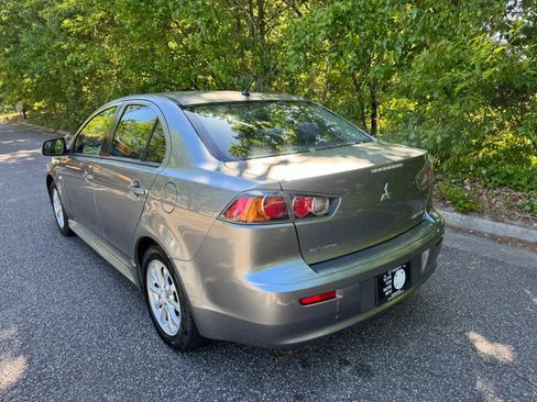 Used 2014 Mitsubishi Lancer ES FWD image 6