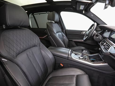 Used 2023 BMW X5 M50i w/ Executive Package AWD/4WD image 31