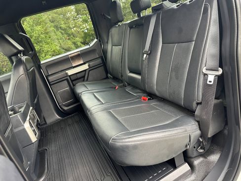 Used 2022 Ford F250 Lariat w/ Tremor Off-Road Package image 17