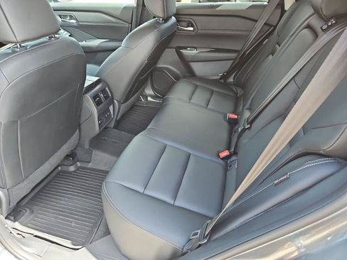 Certified 2024 Nissan Rogue SL w/ SL Premium Package FWD image 18