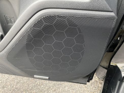 Used 2025 Subaru Forester Touring image 30