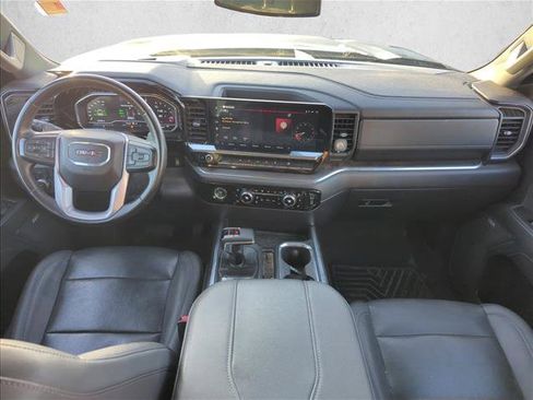 Used 2023 GMC Sierra 1500 SLT w/ SLT Premium Package AWD/4WD image 23