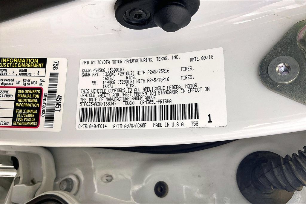 Used 2019 Toyota Tacoma SR5 AWD/4WD image 43