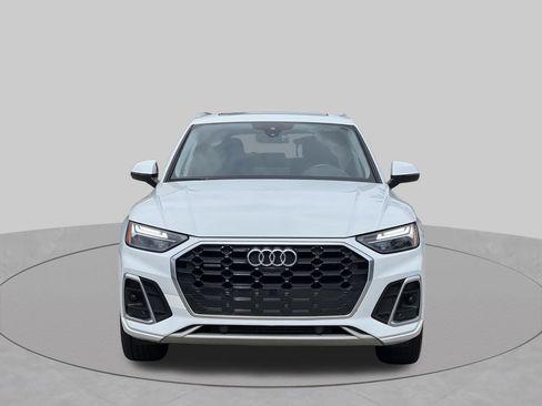 Used 2024 Audi Q5 2.0T Premium Plus AWD/4WD image 9