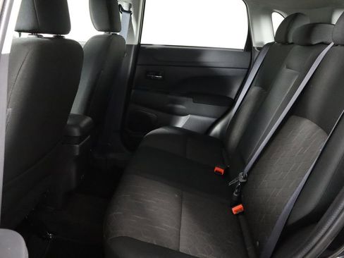 Used 2024 Mitsubishi Outlander Sport ES image 15