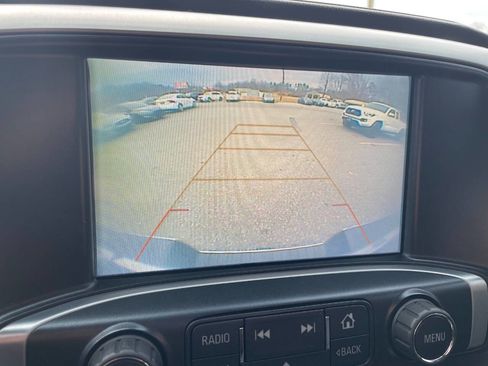 Used 2018 GMC Sierra 1500 SLT w/ SLT Premium Package image 29