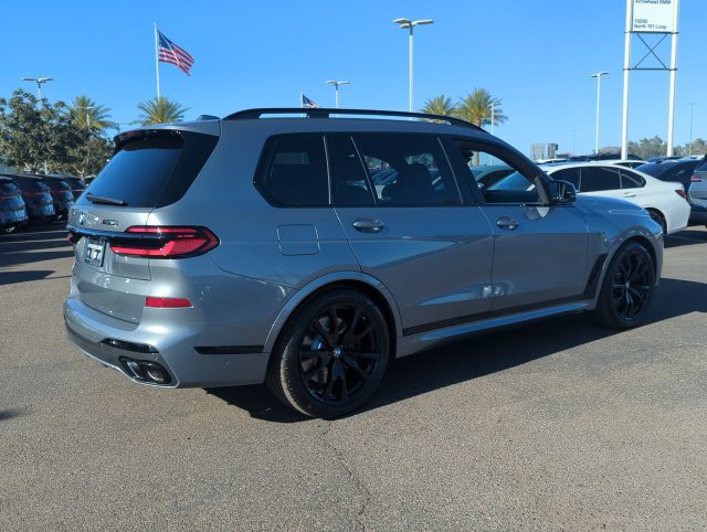 Used 2026 BMW X7 M60i AWD/4WD image 6