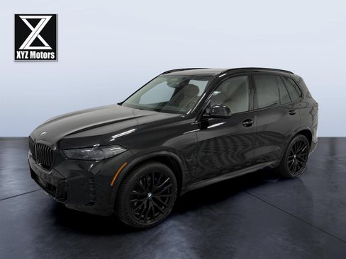 Used 2024 BMW X5 xDrive40i AWD/4WD image 1