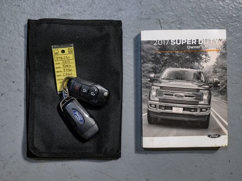 Used 2017 Ford F250 Lariat w/ Chrome Package image 58