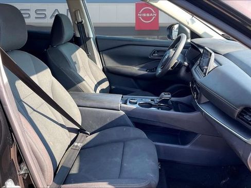 Used 2024 Nissan Rogue S AWD/4WD image 27