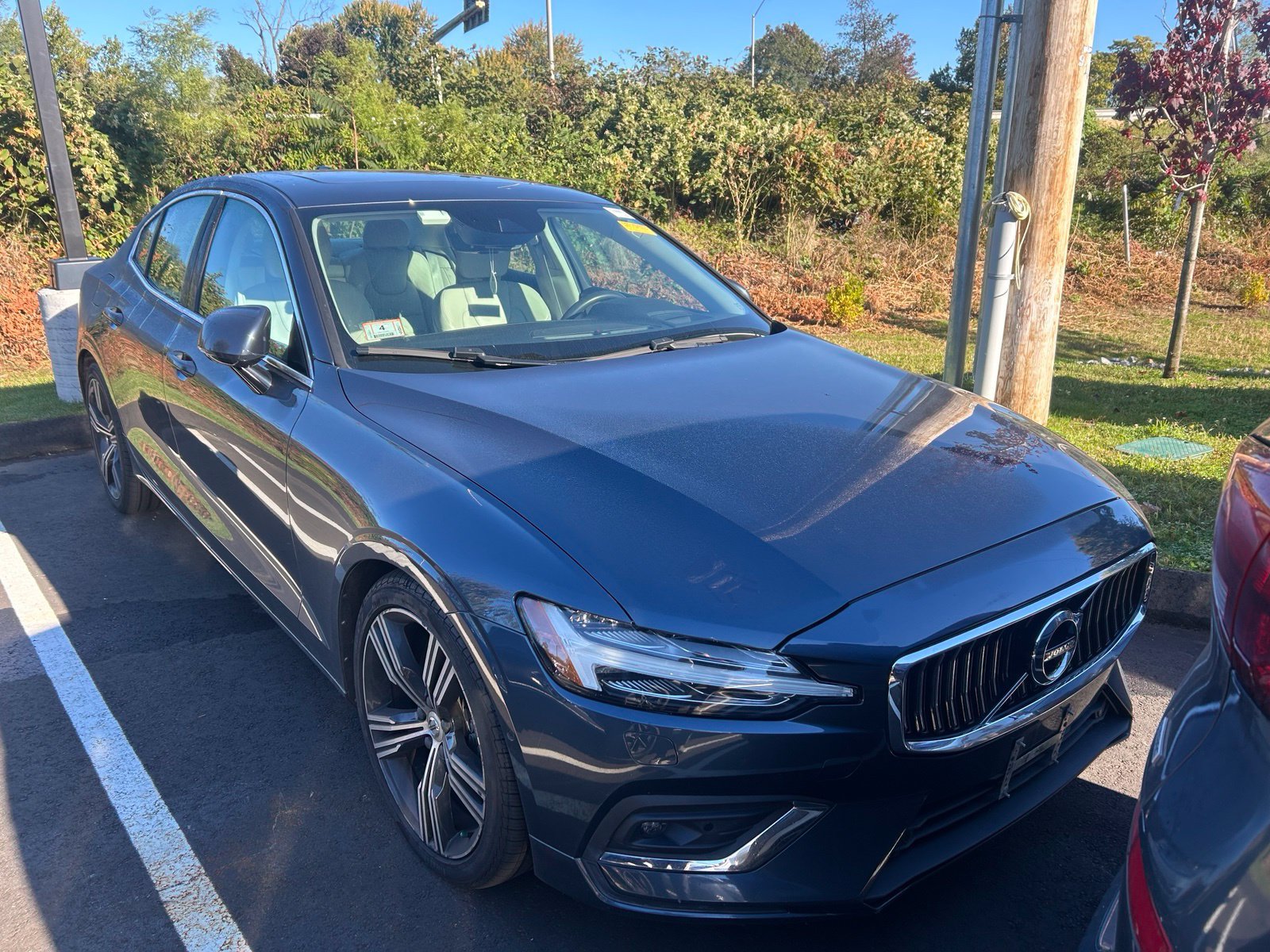 Used 2019 Volvo S60 T6 Inscription AWD/4WD image 2
