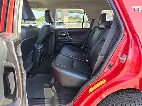 Used 2024 Toyota 4Runner TRD Off-Road Premium image 17