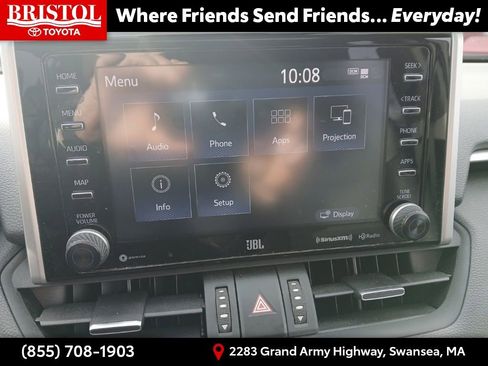 Used 2020 Toyota RAV4 XLE Premium image 24