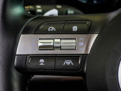 Used 2026 Hyundai Kona Limited FWD image 44