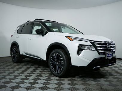 Used 2025 Nissan Rogue Platinum w/ Platinum Premium Package