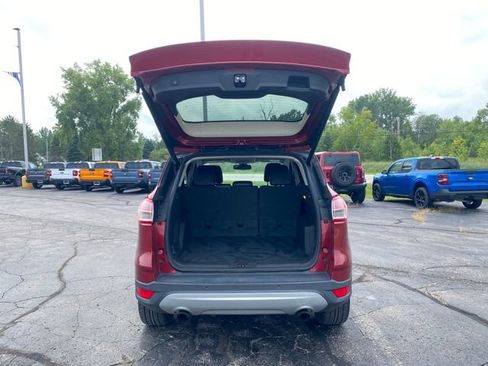 Used 2014 Ford Escape Titanium w/ Equipment Group 401A FWD image 18