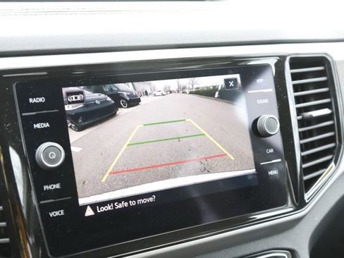 Used 2023 Volkswagen Atlas SE w/ Black Wheel Package image 28