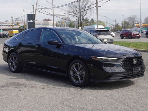 Used 2024 Honda Accord EX image 47