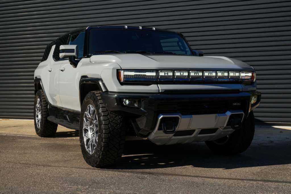 Used 2025 GMC Hummer EV 3X AWD/4WD image 38