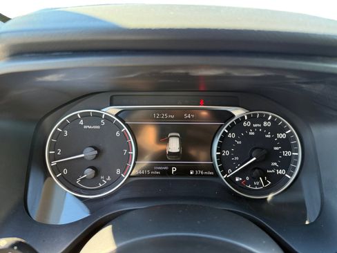 Used 2024 Nissan Rogue S image 11