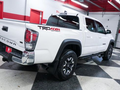 Used 2023 Toyota Tacoma TRD Off-Road image 7