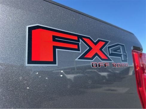 Used 2021 Ford F350 XLT w/ XLT Value Package image 21