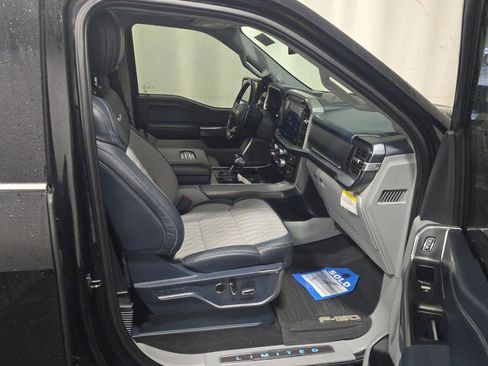 Used 2023 Ford F150 Limited image 10