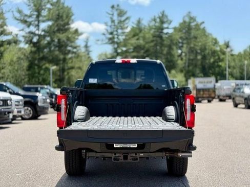 New 2025 Ford F250 Lariat w/ Lariat Ultimate Package image 6