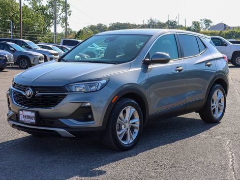 Used 2023 Buick Encore GX Preferred w/ Cold Weather Comfort Package AWD/4WD image 6