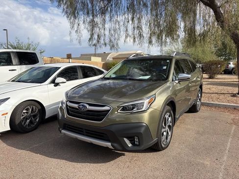 Used 2022 Subaru Outback Touring AWD/4WD image 2