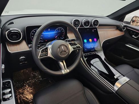 Certified 2026 Mercedes-Benz GLC 300 image 11