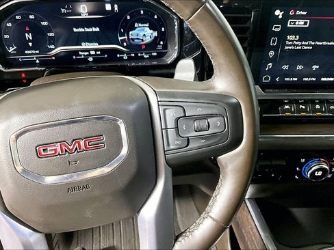 Used 2023 GMC Sierra 1500 SLT image 15