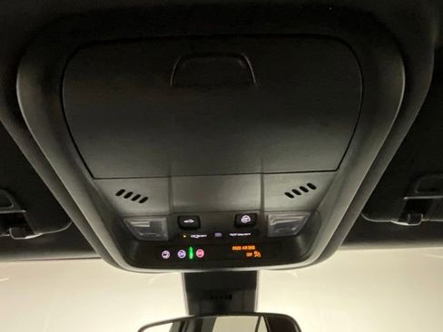 Certified 2024 Chevrolet Equinox RS w/ RS Leather Package AWD/4WD image 25