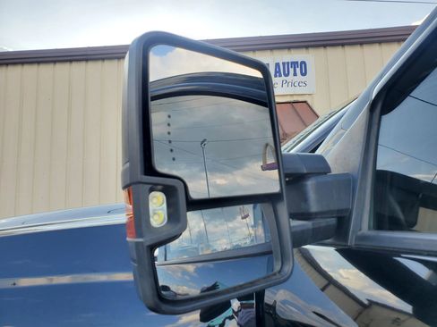 Used 2017 Chevrolet Silverado 1500 W/T w/ Black Out Edition image 21