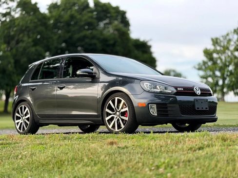 Used 2012 Volkswagen GTI 4-Door FWD image 4