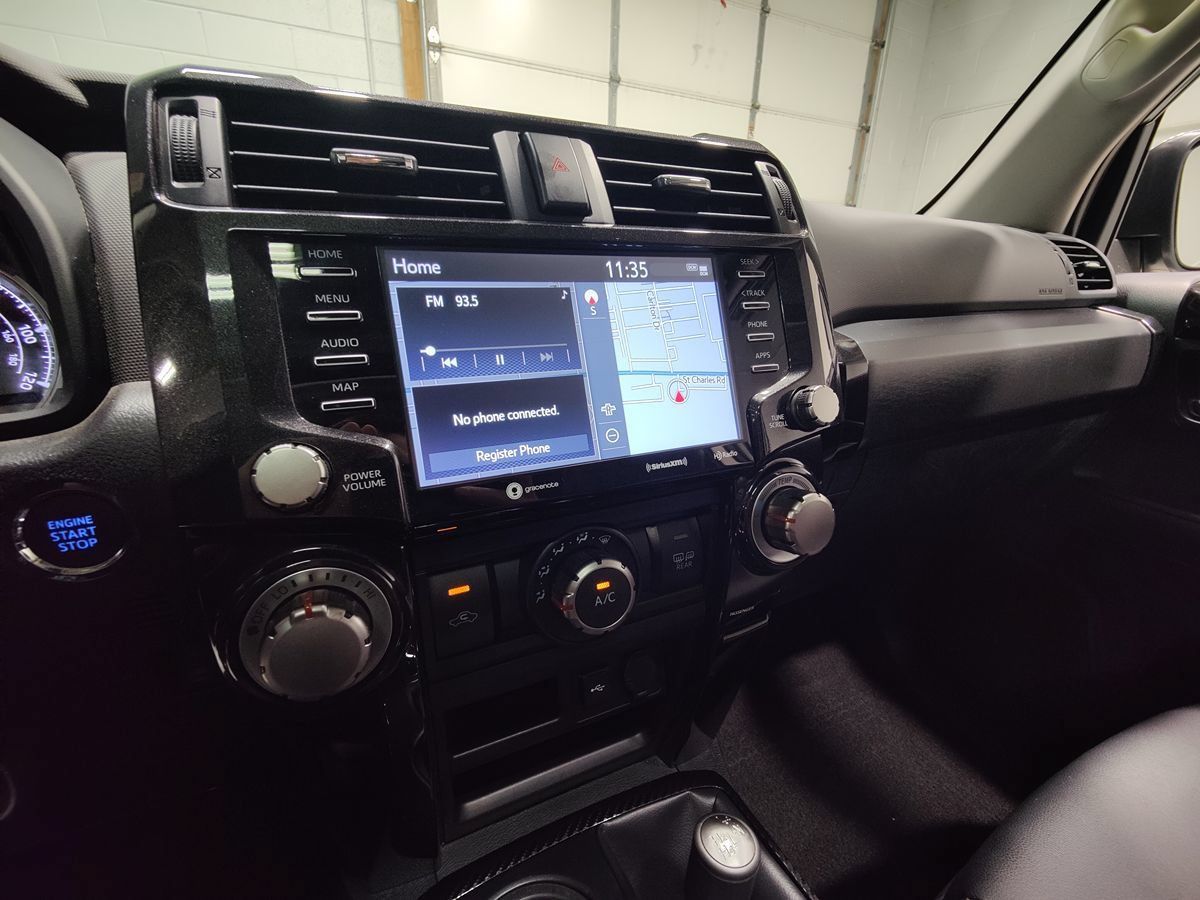 Used 2022 Toyota 4Runner TRD Off-Road Premium AWD/4WD image 43