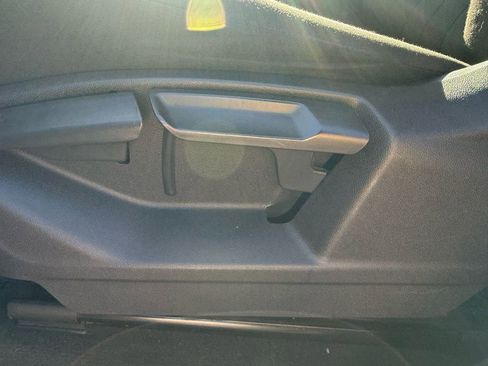 Used 2018 Volkswagen Atlas Launch Edition image 11