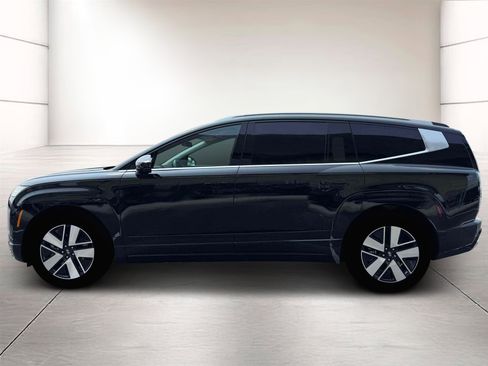 New 2026 Hyundai Ioniq 9 SEL image 3