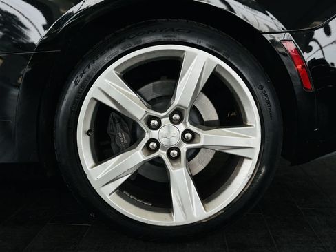 Used 2017 Chevrolet Camaro SS RWD image 26