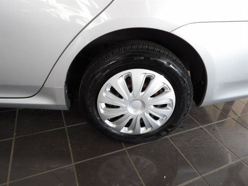 Used 2010 Toyota Corolla image 26