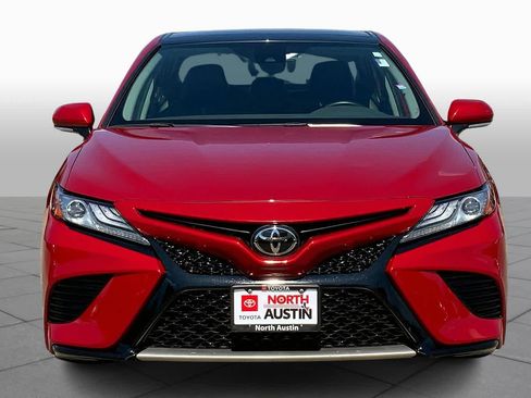 Used 2019 Toyota Camry XSE FWD image 4