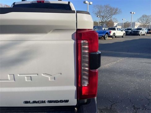 New 2026 Ford F250 Lariat w/ Black Appearance Package image 36