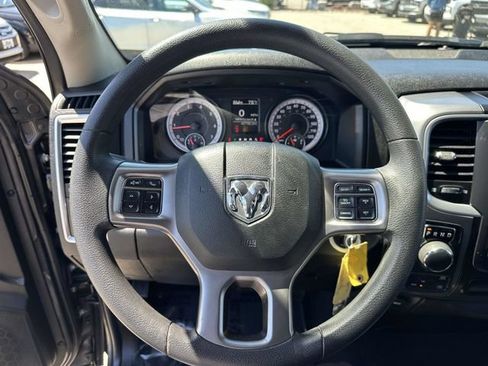 Used 2024 RAM 1500 Classic SLT AWD/4WD image 9