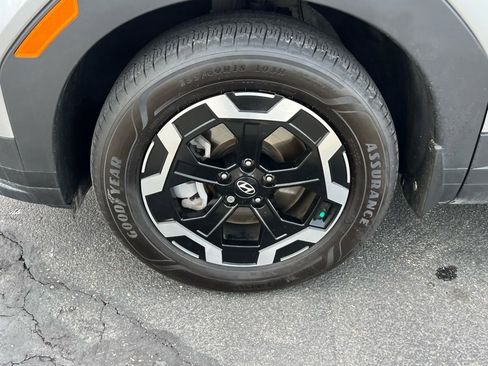 Used 2024 Hyundai Santa Fe SEL image 14