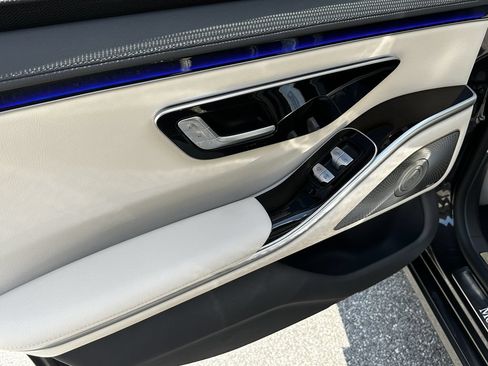 Certified 2022 Mercedes-Benz S 580 4MATIC Sedan image 24