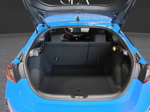 Used 2024 Honda Civic Type R image 8