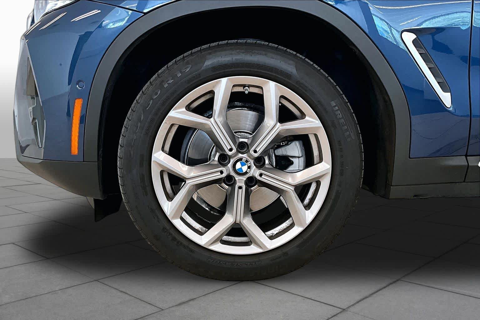 Used 2023 BMW X3 sDrive30i w/ Premium Package RWD image 9