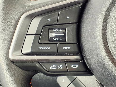 Certified 2023 Subaru Crosstrek 2.5i Limited image 18