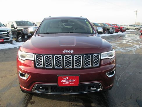 Used 2018 Jeep Grand Cherokee Overland image 10
